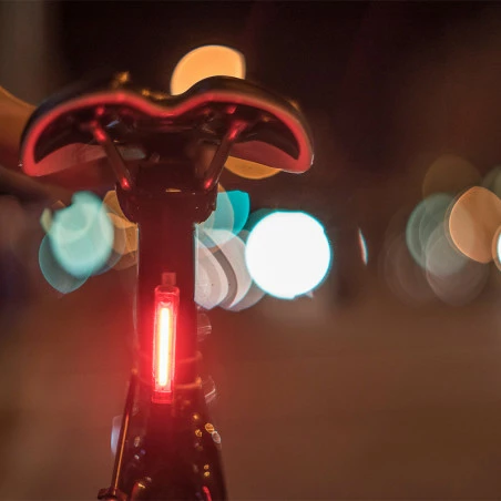 Éclairage Vélo Arrière KNOG Plus 3 Éclairage Vélo Arrière KNOG Plus – Image 2