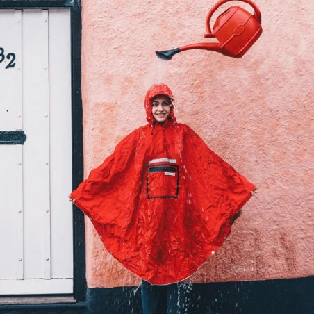 Poncho Pluie Urbain THE PEOPLE'S PONCHO 3.0 Rouge 6 Poncho Pluie Urbain THE PEOPLE'S PONCHO 3.0 Rouge – Image 4